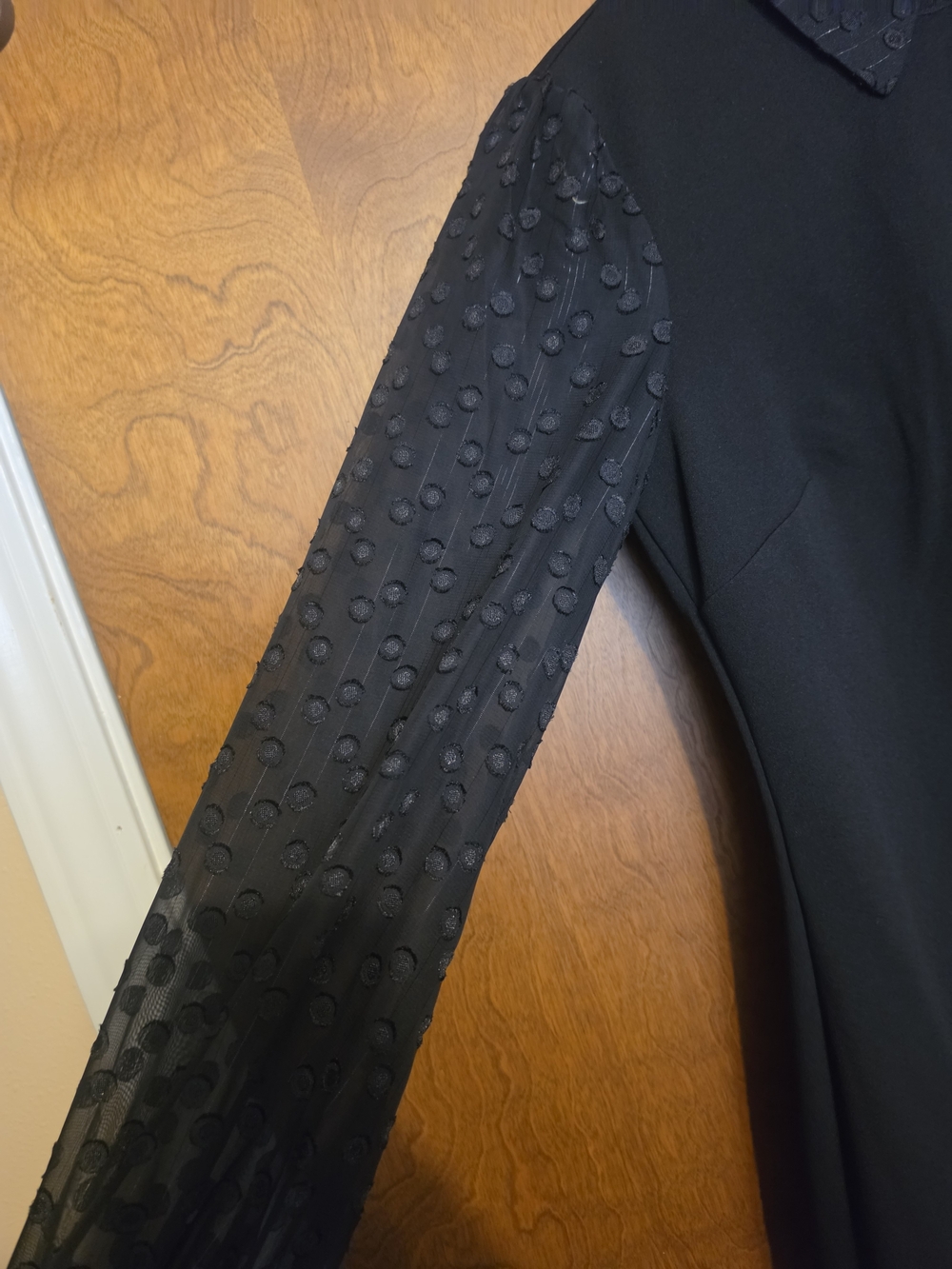Tommy Hilfiger Black Long-Sleeve Shift Dress with Textured Collar - Picture 4 of 5